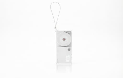 SHARGE Retractable 3-in-1 Power Bank/White