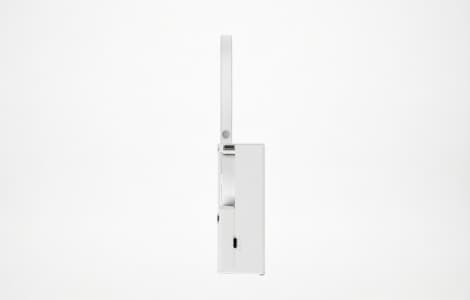 SHARGE Retractable 3-in-1 Power Bank/White