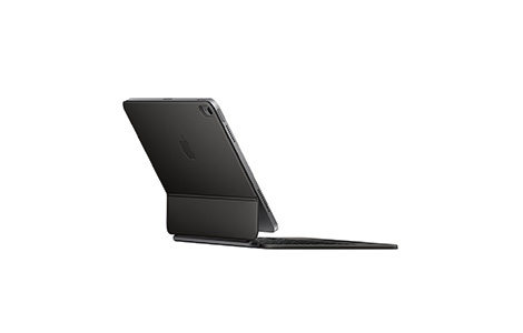 11C`iPad AiriM3jpMagic Keyboard - { - ubN