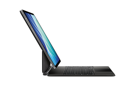13C`iPad AiriM3jpMagic Keyboard - { - ubN