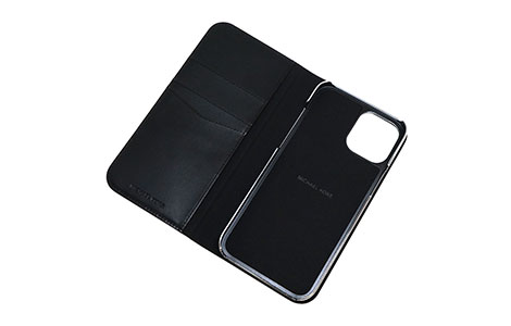 iPhone 12 Pro Max用 MICHAEL KORS ブックタイプケース／Black