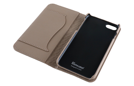 【au限定】Blanccoco NY-Intrecciato Genuine Leather Case for iPhone SE（第3世代）／Chic Taupe