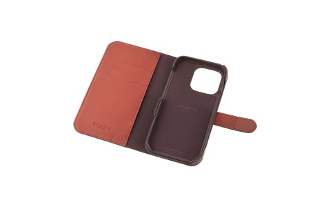 iPhone 14 Pro用 COACH（R）ブックタイプケース／SIGNATURE Brown 