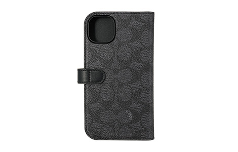 iPhone 15 Plus用 COACH（R）ブックタイプケース／SIGNATURE Black 