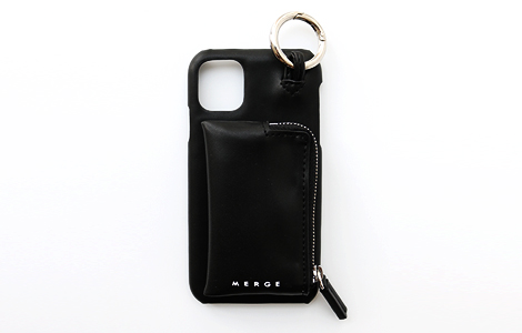 iPhone 11用 ACCOMMODE ポケット付きカバー／ブラック（RS0H001K）| au 